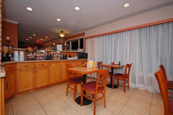 MOTEL 6 HILLSVILLE VA (Hillsville)